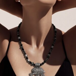 CHAIN - Image 1