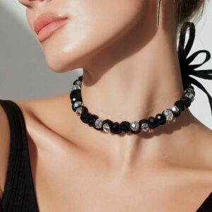 CHOCKER - Image 1