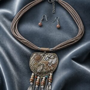 CHAIN W/ EARRING - Image 1